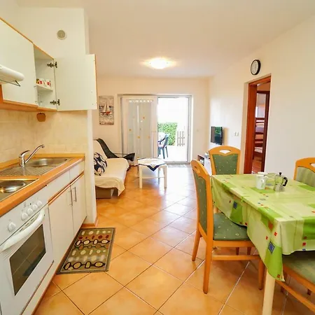 Biljana Apartment *